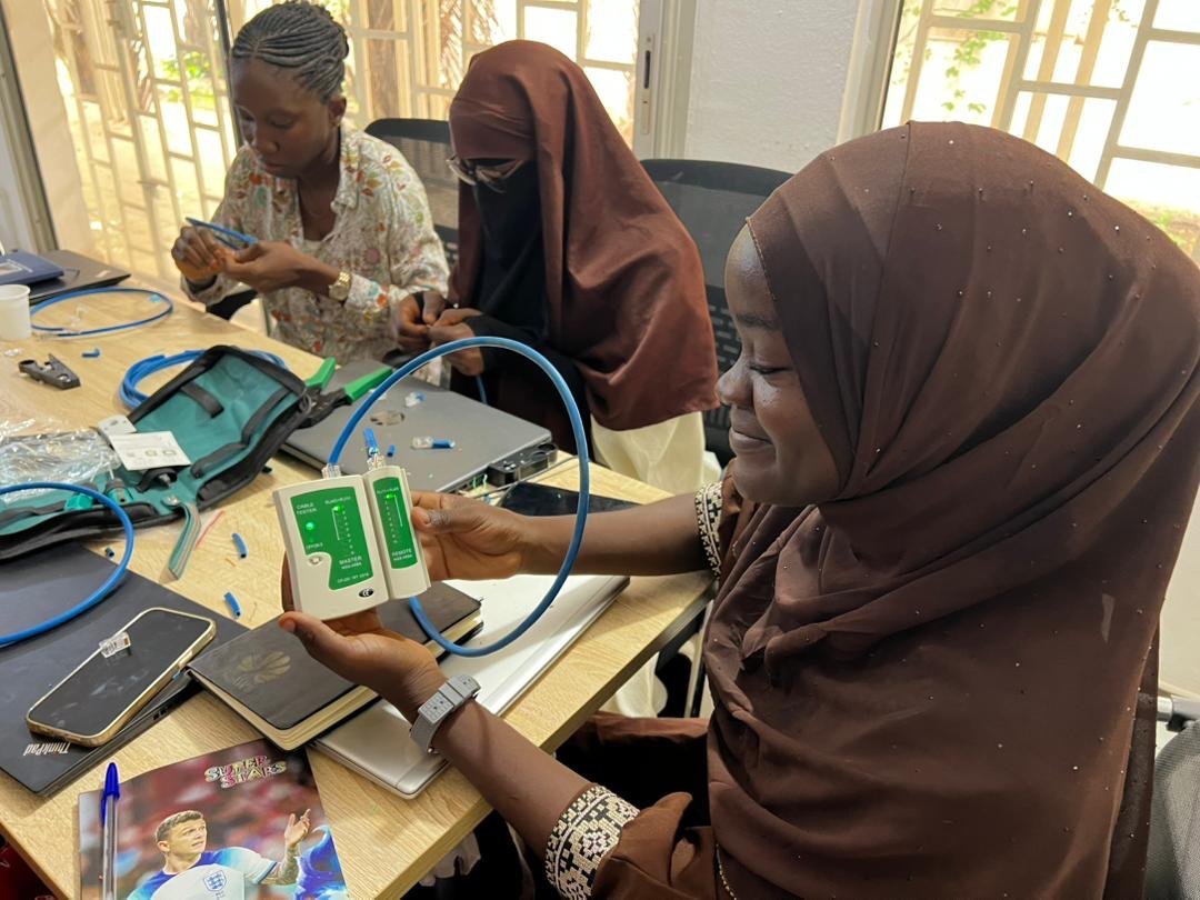 ISOC MALI, le chapitre malien d'Internet Society tweet media