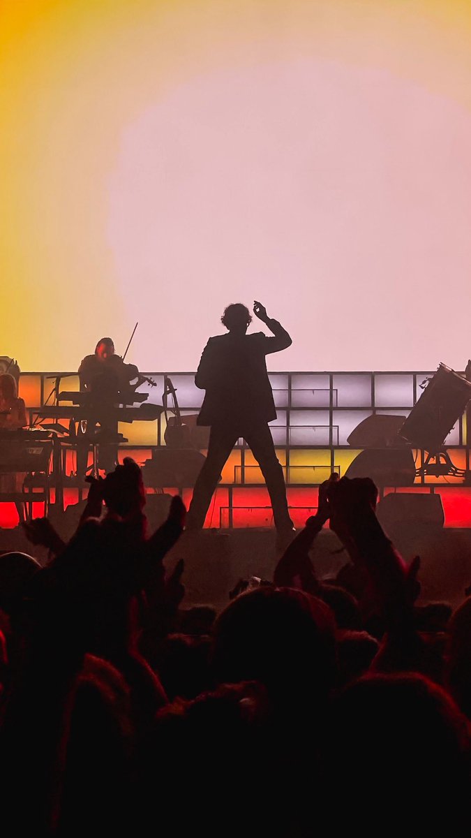 gmoroder's tweet photo. Bloody amazing - Pulp at the O2 https://t.co/65RmGctLNl