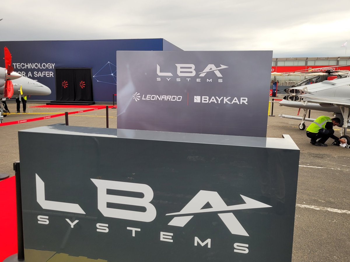NichoConcu's tweet image. 🇮🇹🇹🇷
Our first look at Leonardo's and Baykar's collab, at #PAS2025, the new joint venture between those 2 companies known as LBA systems has been revealed. Note the Italian and Turkish flags on the TB3 and AKINCI. Leonardo will likely be modify these with their own systems.