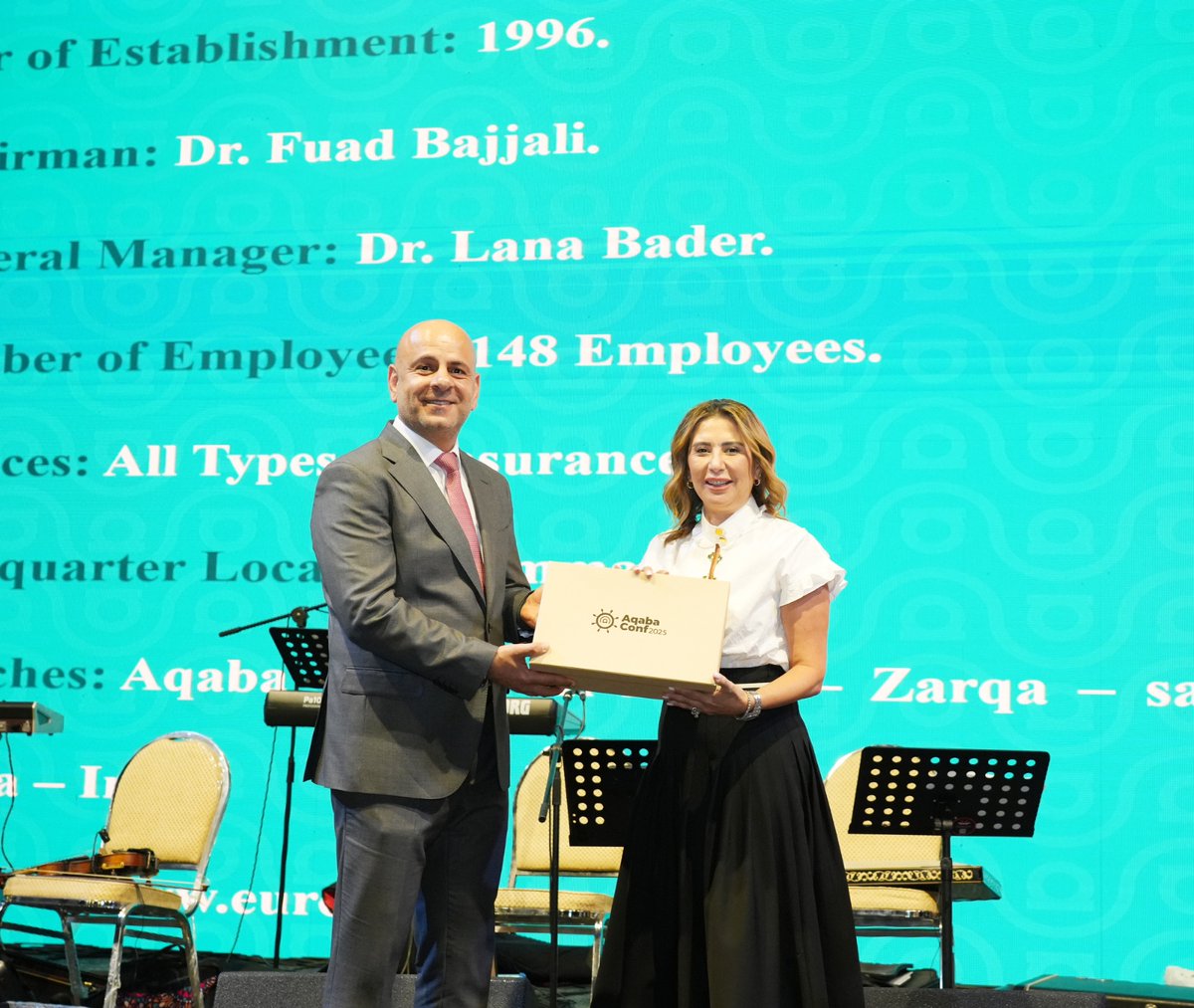 AqabaConf's tweet photo. اللجنة التنظيمية لمؤتمر العقبة تكرم الشركاء الذهبيين في مؤتمر العقبة 2025.
#AqabaConf2025 #Jordan_Insurance_Federation #الاردن #الاتحاد_العام_العربي_للتأمين https://t.co/oourgpc7IT