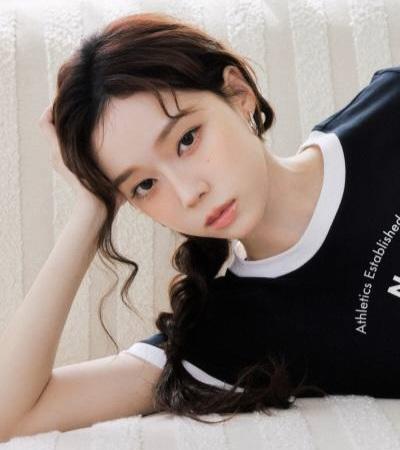 winrter's tweet image. ⠀⠀⠀⠀
𝗥𝗶𝘁𝘂𝗮𝗹 𝟮 : 𝖯͟𝗅͟𝖺͟𝗒͟ 𝖬͟𝗒͟ 𝖲͟𝗎͟𝗆͟𝗆͟𝖾͟𝗋.
내 여름의 플레이리스트를 켜고, 마음껏 뛰놀아.
도시의 거리도, 바다의 파도도 오늘은 무대야.