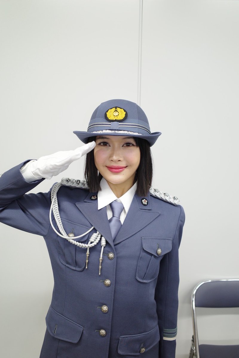 F_FeniJKT48's tweet image. 一日警察署長！！！