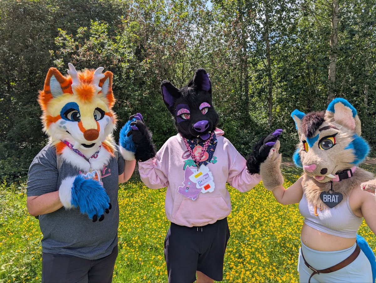 Was at my first <a href="/CMKFurmeet/">CrittersMK</a> yesterday and really vibed with it !!

If you're local to Milton Keynes, definitely put it on the radar 💛