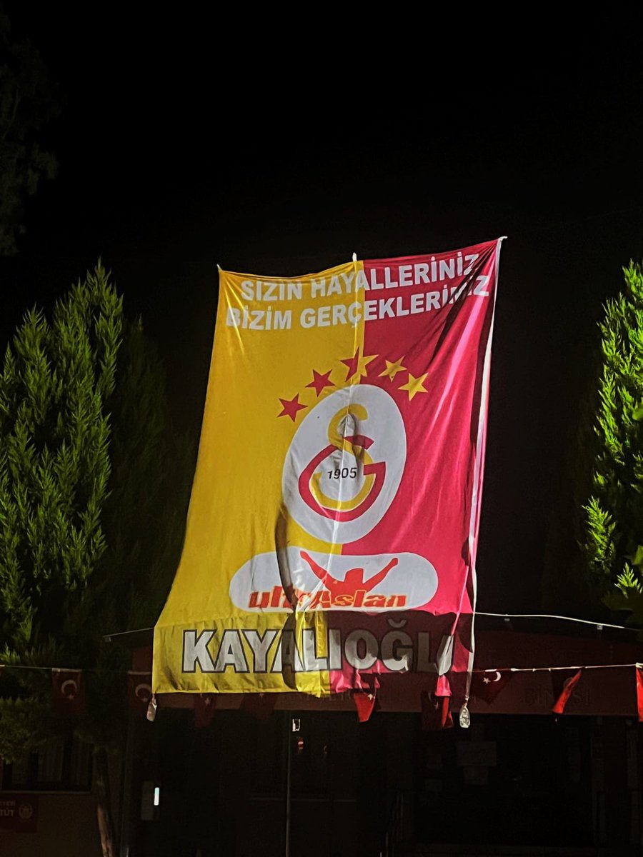 tkondil1986's tweet photo. #AsBayraklarıAs akhisar kayalıoğlu https://t.co/sOCBWOV1CN