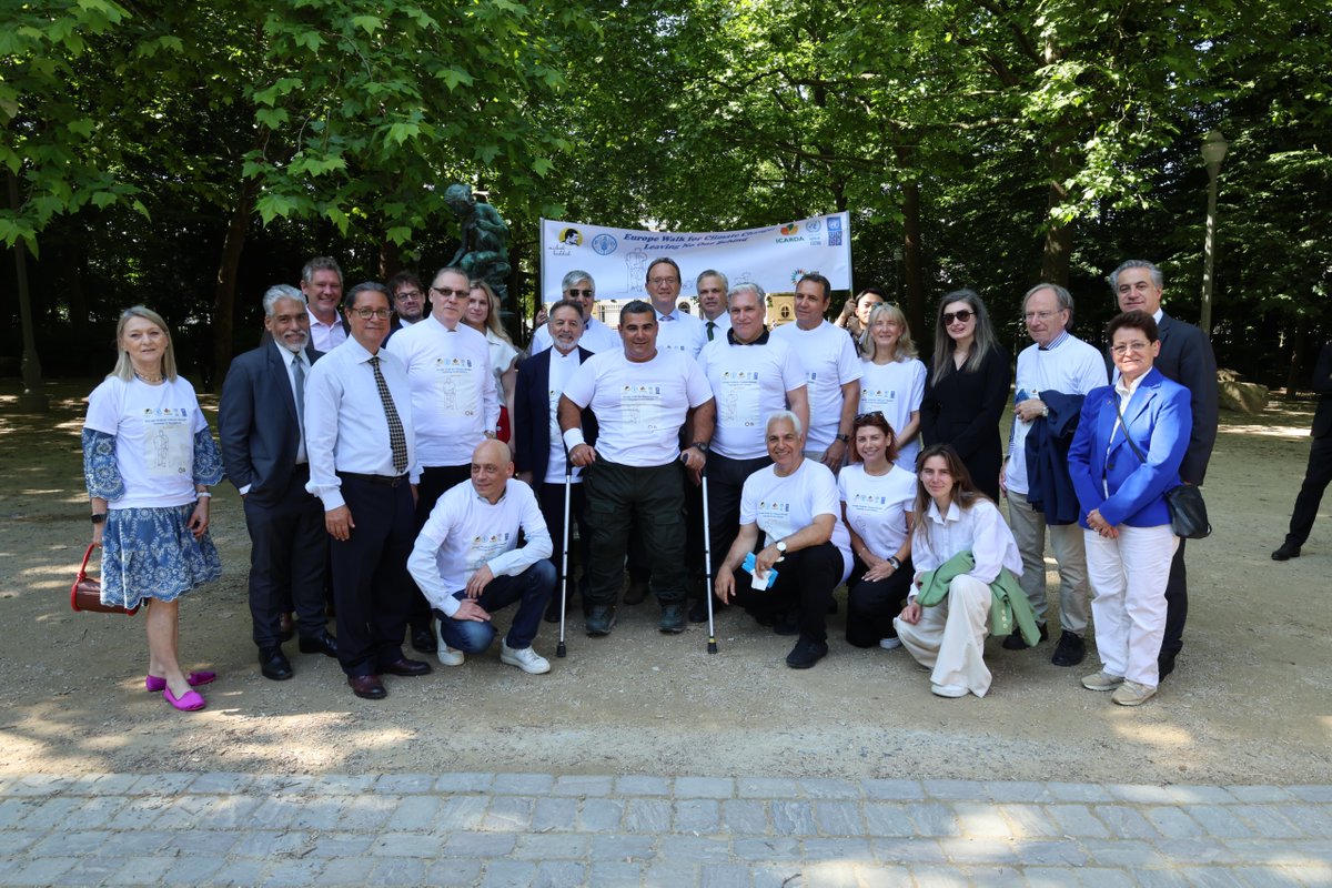 ICARDA (@icarda) on Twitter photo #ReadNow
☀️ ICARDA joined global leaders and climate activists for an inspiring morning in Brussels!
Led by <a href="/UNDPArabStates/">UNDP Arab States</a> Goodwill Ambassador <a href="/mikaelhaddad/">Michael Haddad</a>, the EU Walk for Climate Change was a powerful call for urgent and inclusive climate action, towards a more resilient #ReadNow
☀️ ICARDA joined global leaders and climate activists for an inspiring morning in Brussels!
Led by <a href="/UNDPArabStates/">UNDP Arab States</a> Goodwill Ambassador <a href="/mikaelhaddad/">Michael Haddad</a>, the EU Walk for Climate Change was a powerful call for urgent and inclusive climate action, towards a more resilient