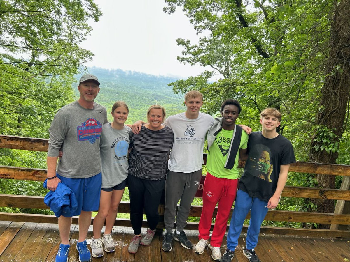 Lady Rebs Basketball (@runninladyrebs) on Twitter photo Happy Fatherโs Day <a href="/bhsrunninrebels/">Byrnes Runnin Rebels</a>! We love you! Enjoy your day โณ๏ธโค๏ธ๐ Happy Fatherโs Day <a href="/bhsrunninrebels/">Byrnes Runnin Rebels</a>! We love you! Enjoy your day โณ๏ธโค๏ธ๐