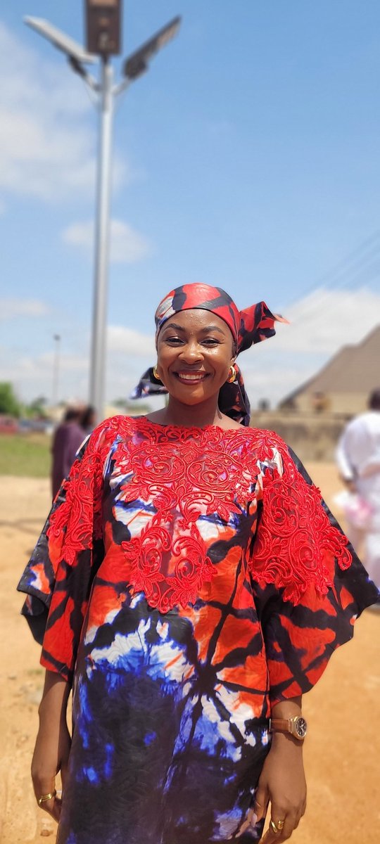 faith_simo7's tweet image. Happy Sunday 😊 
Keep bearing the light ✨️