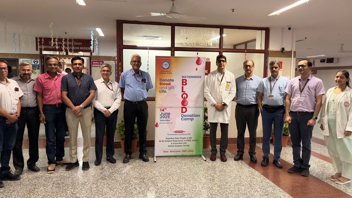 ASI celebrated the first National Surgeons Day with nationwide blood donation and plantation drives.

At AIIMS Jodhpur, 87 units were donated in a camp supported by Sun City Surgeons Society, faculty, staff  and NCC cadets.

#SurgeonsDay #ASIIndia #AIIMSJodhpur #BloodDonation