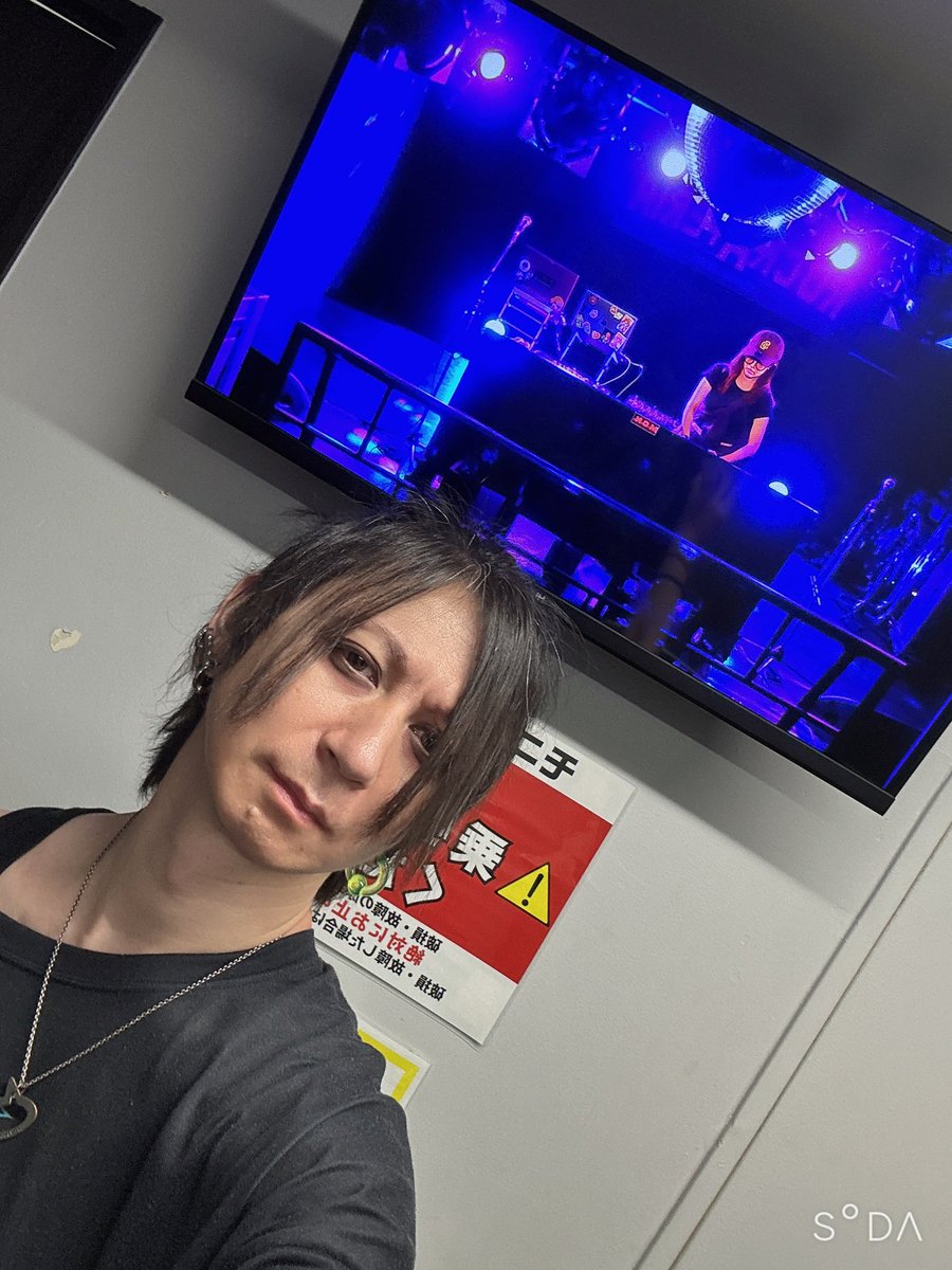 遅ればせながら先日は仙台もとい東北唯一のヴィジュアル系オンリーのDJイベント #アルクラ仙台 へ、仙台のみならず遠方からも今回も沢山のバンギャちゃん、ヴィジュアル系好きな方々に来てくれて本当にありがとうございました🙇‍♂️