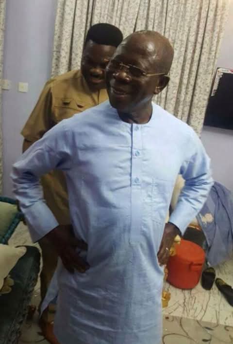 Ah kanshi your dads are alive and well, nomba why do you beg people's sons like that?