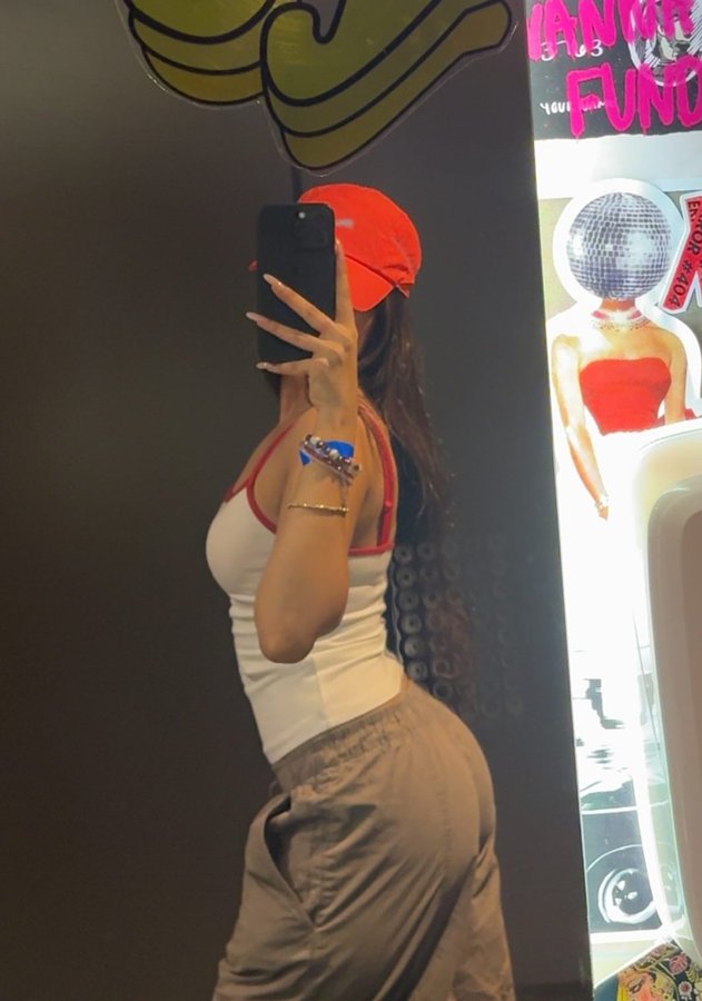 Gtew_ybbkAAEIPb?format=jpg&name=900x900