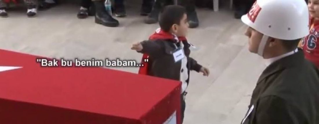 Bizim evlatlarımız yetim kalmasın diye kendi evlatlarını yetim bırakan kahramanların #BabalarGünü kutlu olsun!