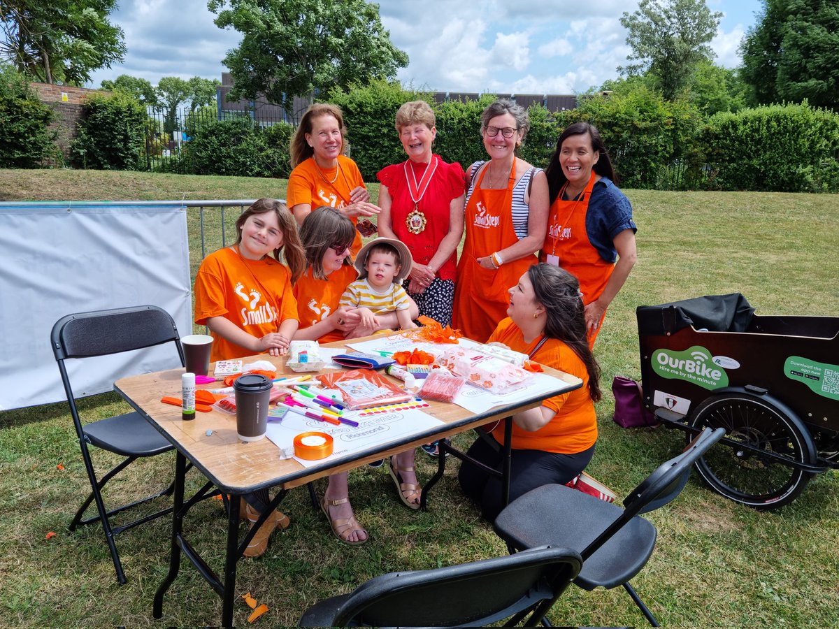 LBRUT's tweet image. Come down to Old Deer Park before 5pm to learn all about Cargo Bikes, test them out, meet lots of local groups and enjoy a range of other activities for all ages 🚲

We've got great weather for it!

ℹ️ richmond.gov.uk/cargo_bike_fair