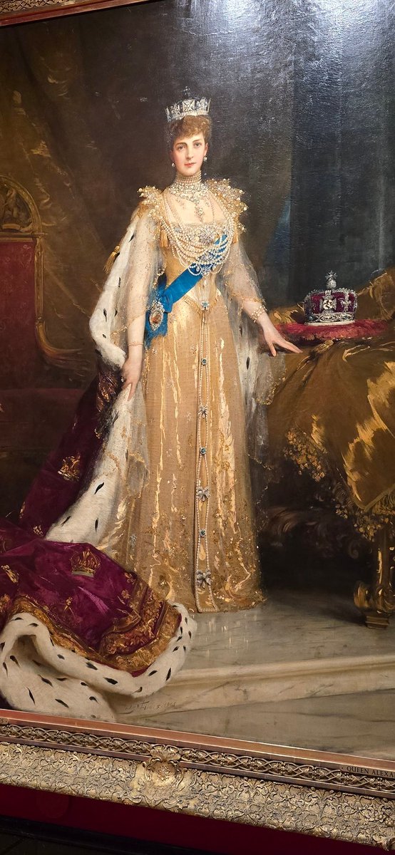 PStiffell's tweet image. Yesterday was a day of two parts. The first seeing The Crown in action via Trooping & then The Crown in the past with the marvellous exhibition The Edwardians by @RCT
