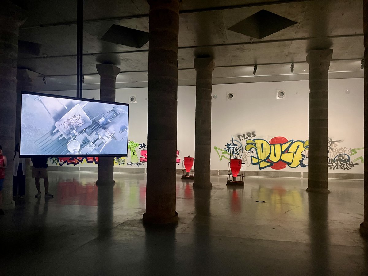 Ajuntament de Lleida (@paerialleida) on Twitter photo <a href="/LaPaneraLleida/">Centre d'Art la Panera</a> inaugura el segon cicle expositiu de l'any, centrat en la Destrucció/Reset🖼️⏯️
👉Fins al 5 d'octubre acollirà "Need for Speed", "Secuencia Plano Secuencia", "Dibuixar paisatge" i "Sigui el que sigui el que vulgui dir"
<a href="/cultura_lleida/">Cultura Lleida</a> <a href="/LaPaneraLleida/">Centre d'Art la Panera</a> inaugura el segon cicle expositiu de l'any, centrat en la Destrucció/Reset🖼️⏯️
👉Fins al 5 d'octubre acollirà "Need for Speed", "Secuencia Plano Secuencia", "Dibuixar paisatge" i "Sigui el que sigui el que vulgui dir"
<a href="/cultura_lleida/">Cultura Lleida</a>