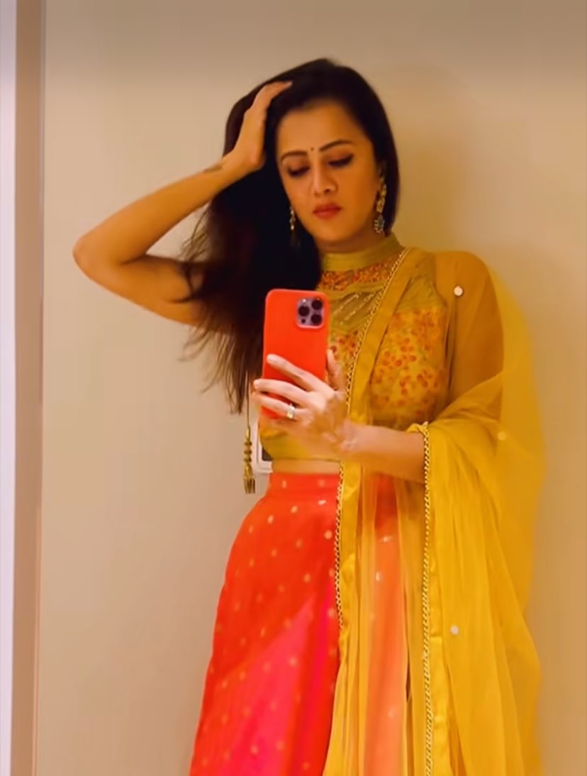 #AK Arjun (@you_we_12) on Twitter photo அழகிய லைலா <a href="/AnjanaVJ/">Anjana Rangan</a> 😍🥰😘😍🥰
#LoveYouAnjana
#AnjanaVj
#VjAnjana
#Anjana
#AnjanaRangan
#GoodBadUgly அழகிய லைலா <a href="/AnjanaVJ/">Anjana Rangan</a> 😍🥰😘😍🥰
#LoveYouAnjana
#AnjanaVj
#VjAnjana
#Anjana
#AnjanaRangan
#GoodBadUgly