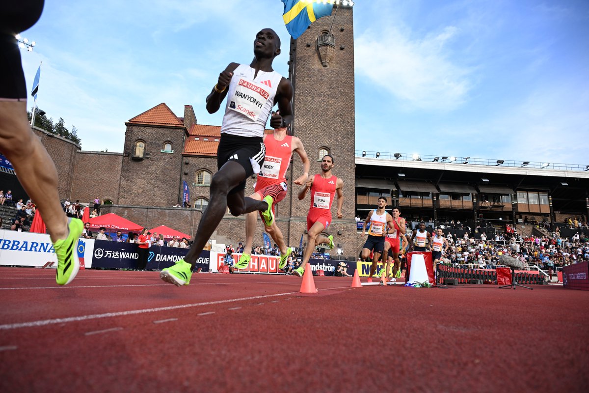 World lead for Wanyonyi!

The 🇰🇪 800m star holds off Djamel Sedjati on the home straight to clock 1:41.95, the fastest time in the world this year.

#StockholmDL🇸🇪
#DiamondLeague
📷 Thomas Windestam
