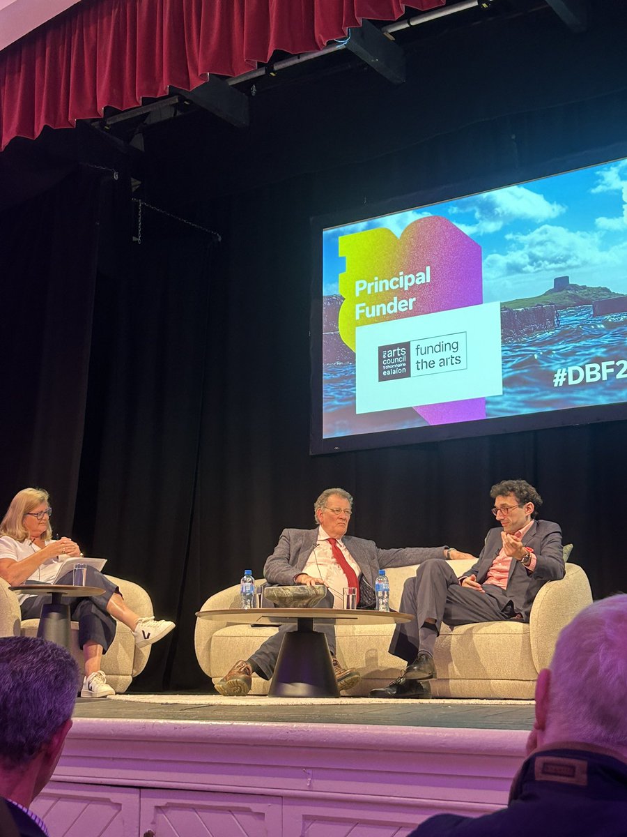 AlannaNoMoore's tweet photo. An extremely entertaining  and thoughtful talk on why one should read Proust! Safe to say, everyone was suitably convinced (if not already!) Parfait @MaxMcGuinness4 #DBF2025 https://t.co/tICQ7fDU1B