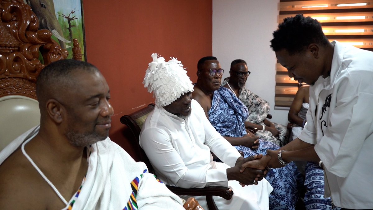 blakidmusic's tweet photo. With deep respect and gratitude, I say thank you to my King, Nii Tackie Teiko Tsuru II, for the invitation. 

Happy Father’s Day!
#BlakArmy #RychEntertainment https://t.co/bEUktRWlvS