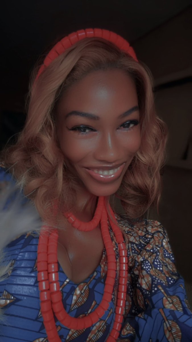 TiredZoey's tweet image. #LagosIgboHangout2

Full time Anambra woman❤️