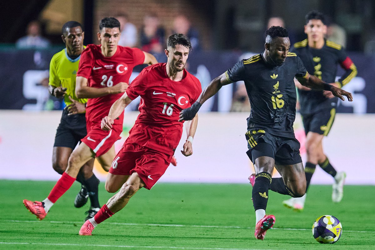 كينونيس في لقاء اليوم : 

• ✅ كسب التحامين 
• ✅ ربح 2 كرتين عاليه