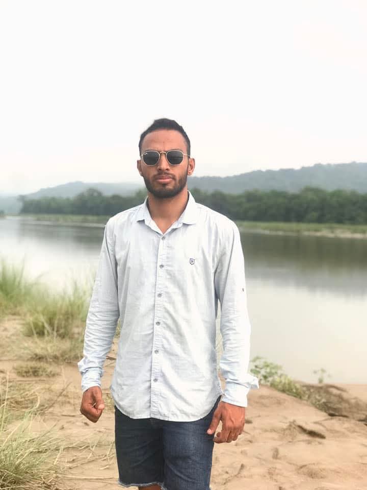 १६ पुगेर १७ लागेको दिन, आमाबुबालाई धन्यवाद , प्रिय <a href="/BinamrataPoudel/">Binamrata Poudel</a> लाई माया र छोरीलाई स्नेह ।