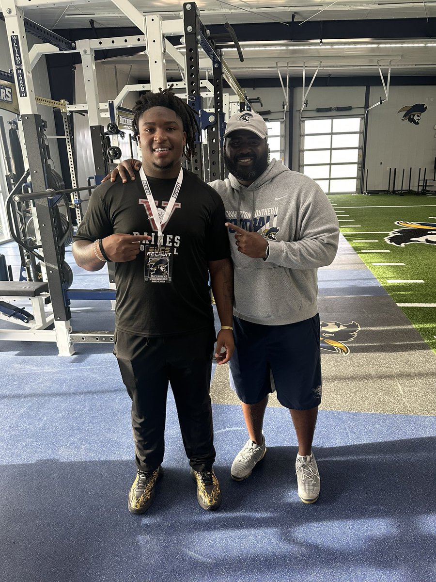 imXclusiveG's tweet image. Excited for my Official Visit with Charleston Southern tomorrow on June 16-17th!!! Very Blessed🙏🏾 @coach_mikewelch @GabeGiardina @CoachNickReveiz @CSU_FB @JohnGarcia_Jr @JButler_210 @RivalsFriedman @adamgorney @GregBiggins @247Sports @Rivals