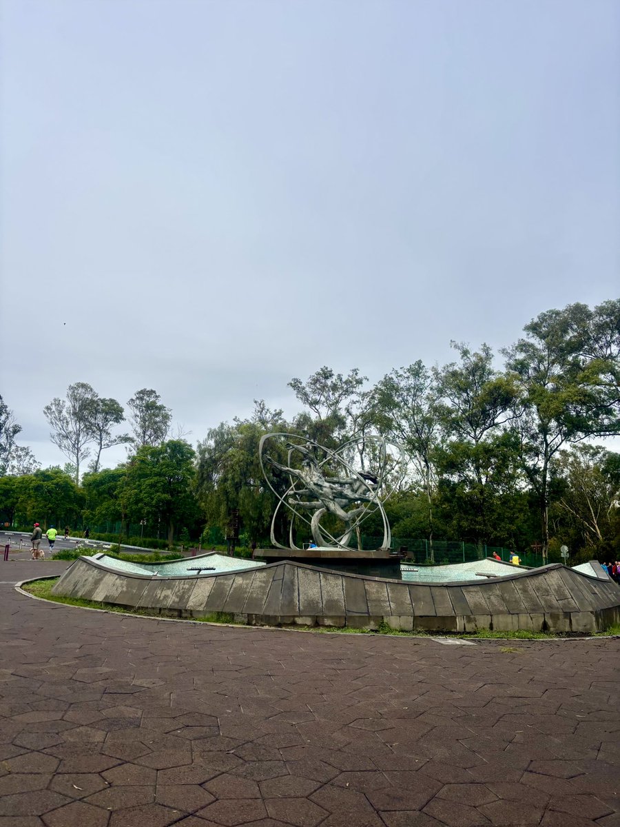 rykardomch (@ricardomch10) on Twitter photo Feliz Domingo y Día del Padre Atletas 🥳🤗10k de festejo en segunda sección de Chapultepec con lluvia 🌧️ 🏃♂️#AquiYaSeCorrio
#YoElegiCorrer #FalconsRunners #TemploRunner <a href="/ReyLoborebelion/">La rebelión del rey Lobo</a> <a href="/KMSxELA/">KMSxELA</a> @Gordiruner #EntreRunners
<a href="/ManicomioRunner/">Manicomio Runner \m/ 🤪 \m/</a> <a href="/YogaWithCriss/">YogaWithCriss</a> <a href="/MeEncantaCorrer/">Me Encanta Correr</a> Feliz Domingo y Día del Padre Atletas 🥳🤗10k de festejo en segunda sección de Chapultepec con lluvia 🌧️ 🏃♂️#AquiYaSeCorrio
#YoElegiCorrer #FalconsRunners #TemploRunner <a href="/ReyLoborebelion/">La rebelión del rey Lobo</a> <a href="/KMSxELA/">KMSxELA</a> @Gordiruner #EntreRunners
<a href="/ManicomioRunner/">Manicomio Runner \m/ 🤪 \m/</a> <a href="/YogaWithCriss/">YogaWithCriss</a> <a href="/MeEncantaCorrer/">Me Encanta Correr</a>