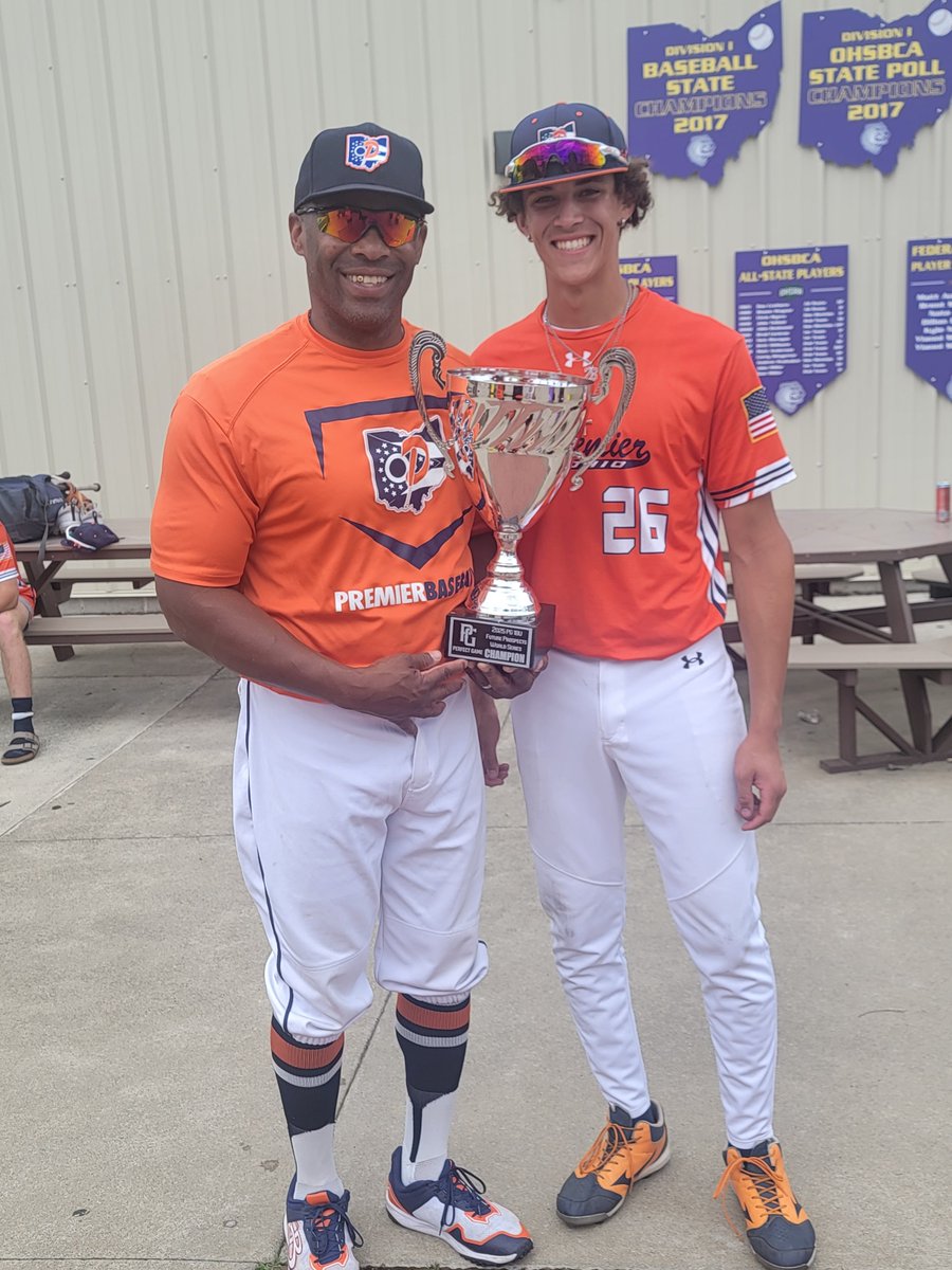 Happy Father's Day Dad! 🏆