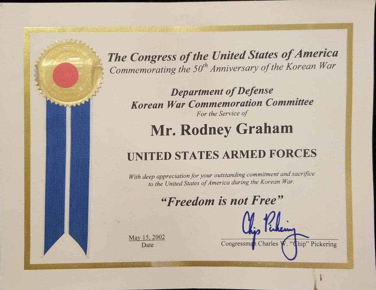 AMOAMS's tweet image. @USArmy Happy Father's Day to our Daddy who served in the US Army during the Korean War. 🇺🇸
Rodney Graham (1930-1993)