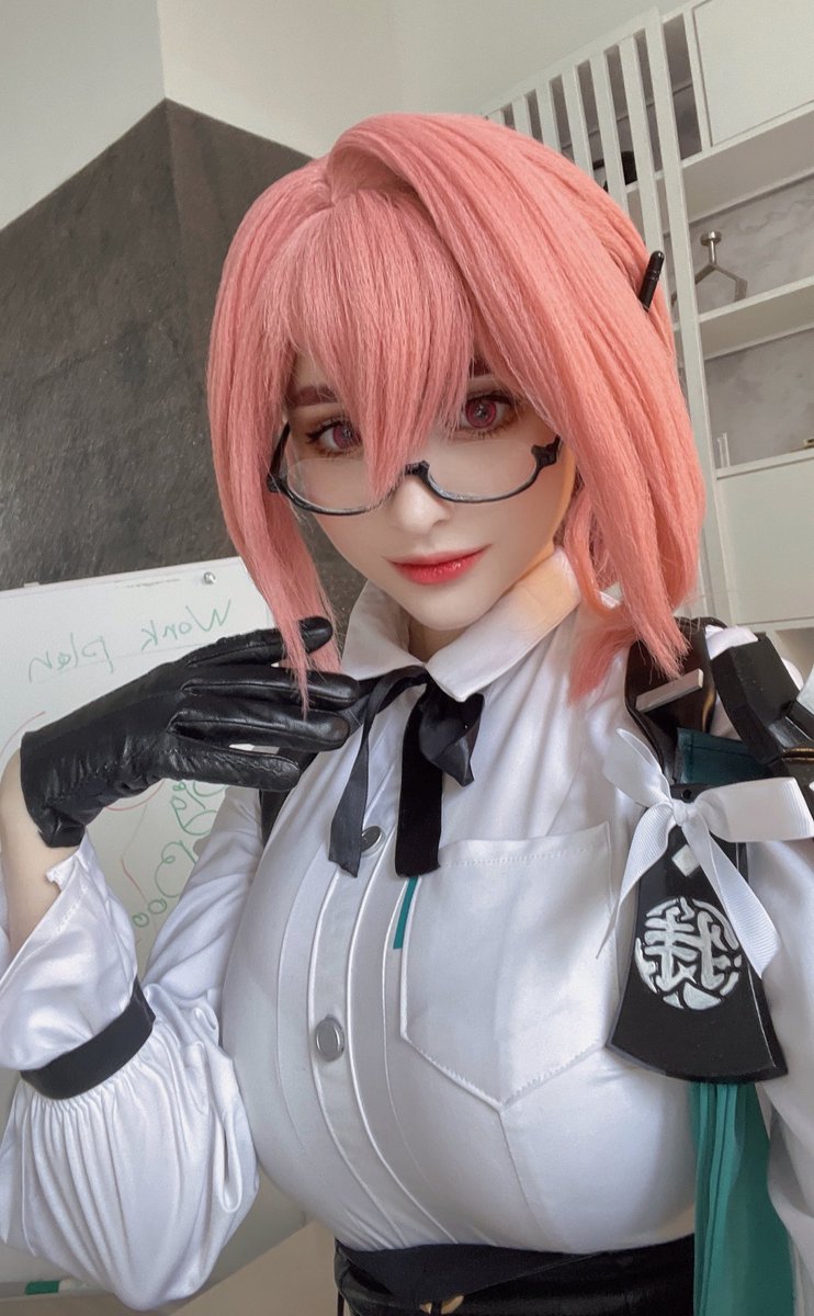 💕 Hologana 💕 tweet media