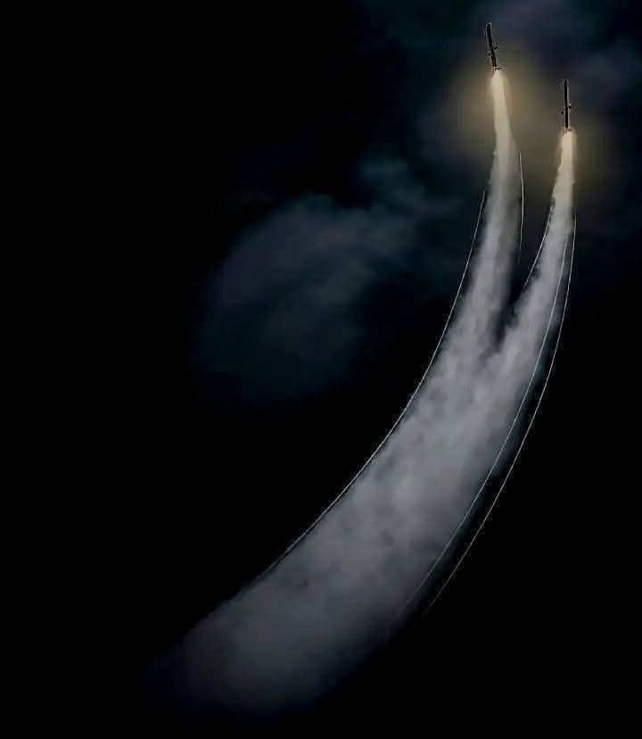 طارو لقتالاً و كفاح ...🇮🇷
شعت كالسيف البراق ...🇮🇷