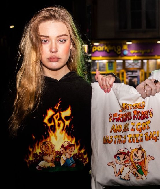 lexiethinkr's tweet image. it’s a fireball friday summer 🔥
