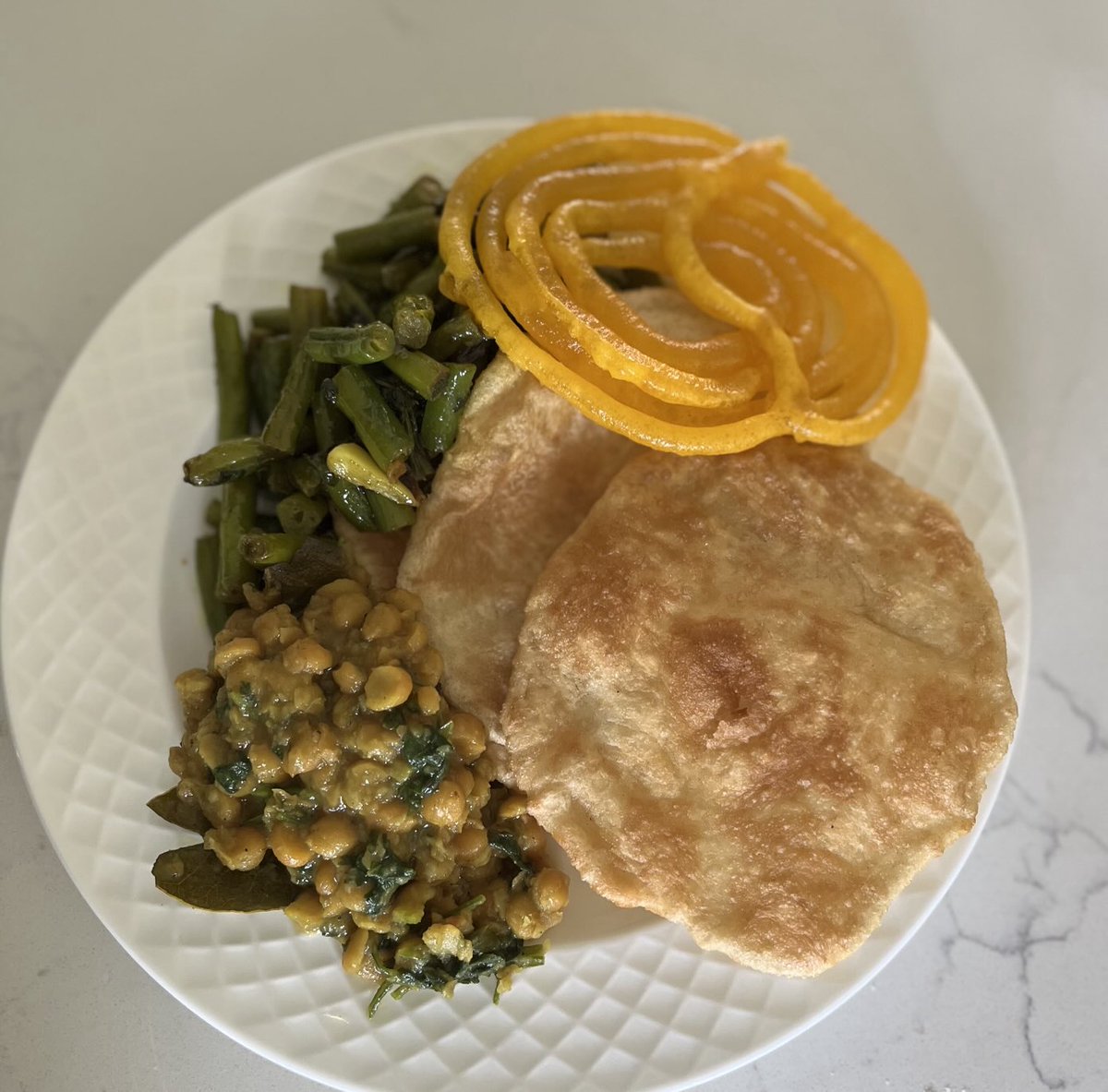 Father’s Day special! A typical Assamese combo of Lusi with chana dal and a sabzi. The Jalebi is a bonus treat 😊🥰💕#lusibhaji #Assamesebrunch