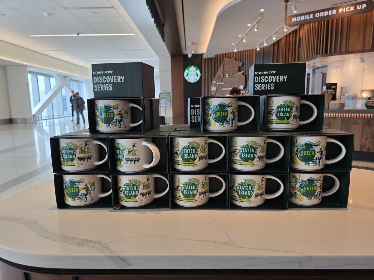 peterpaws's tweet image. Arrived to NYC for #umap2025 and looking forward to it!