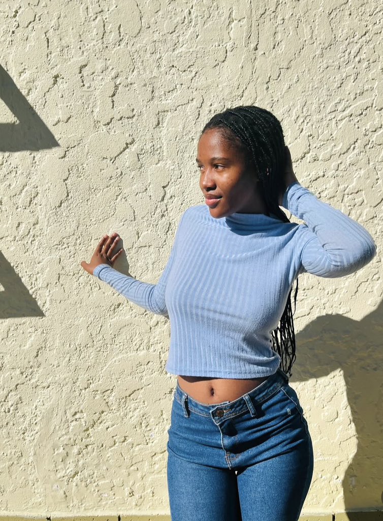 Who wants a new follower, I’m following everyone back now 😍🥰