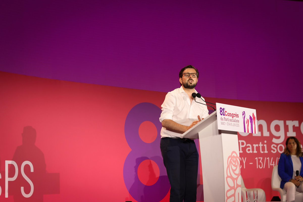 Nicolas Mayer-Rossignol (@nicolasmayernmr) on Twitter photo Le congrès de Nancy s’achève.
Fier d'y avoir défendu avec <a href="/HeleneGeoffroy/">Hélène Geoffroy</a>, <a href="/p_brun/">Philippe Brun</a> et tous les camarades <a href="/Changer_PS/">Changer pour gagner 🌹</a> l'exigence de la clarté pour un nouveau socialisme, populaire et républicain.
Nous allons continuer de nous battre. Pour la Gauche. Pour le Pays. MERCI à vous! Le congrès de Nancy s’achève.
Fier d'y avoir défendu avec <a href="/HeleneGeoffroy/">Hélène Geoffroy</a>, <a href="/p_brun/">Philippe Brun</a> et tous les camarades <a href="/Changer_PS/">Changer pour gagner 🌹</a> l'exigence de la clarté pour un nouveau socialisme, populaire et républicain.
Nous allons continuer de nous battre. Pour la Gauche. Pour le Pays. MERCI à vous!