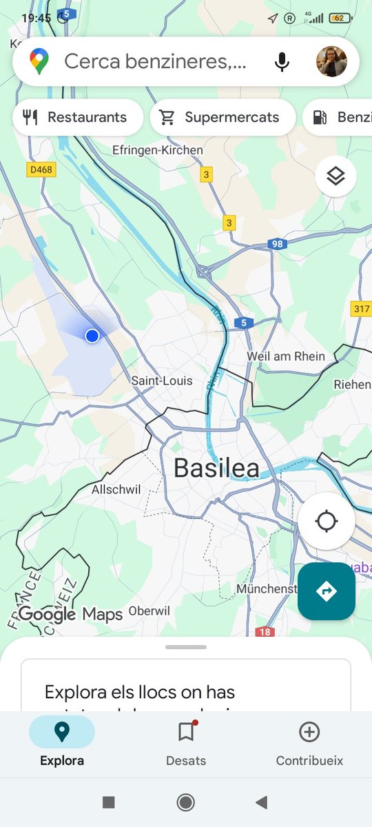 Per cert, ahir també vàrem visitar molt ràpidament Alemania, aixi que oficialment he estat a 5 països 😎

PD pel frikis de la geografia: ahir vaig estar a molts poquets kilòmetres d'un Trifini (punt on 3 països es junten)!