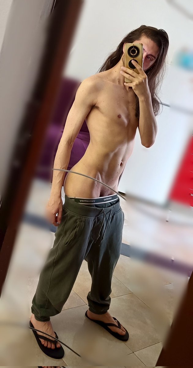 Soooo I got something very recently....
What about a video including these two in it? :3
Would that be hot?

#femboy #twink #fleshlight #tummy