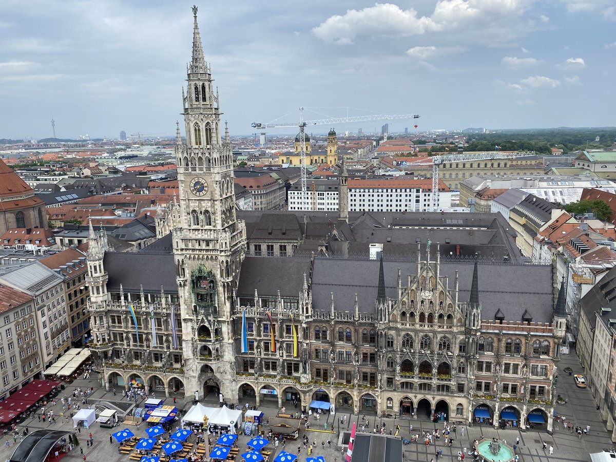 🏛️🇩🇪 Day 4 - Jewish Museum &amp; Beautiful Munich🇩🇪🏛️

A busy day! Informative and reflective at the Jewish Museum, followed by more free time with lots of us climbing the tallest tower in Munich.
