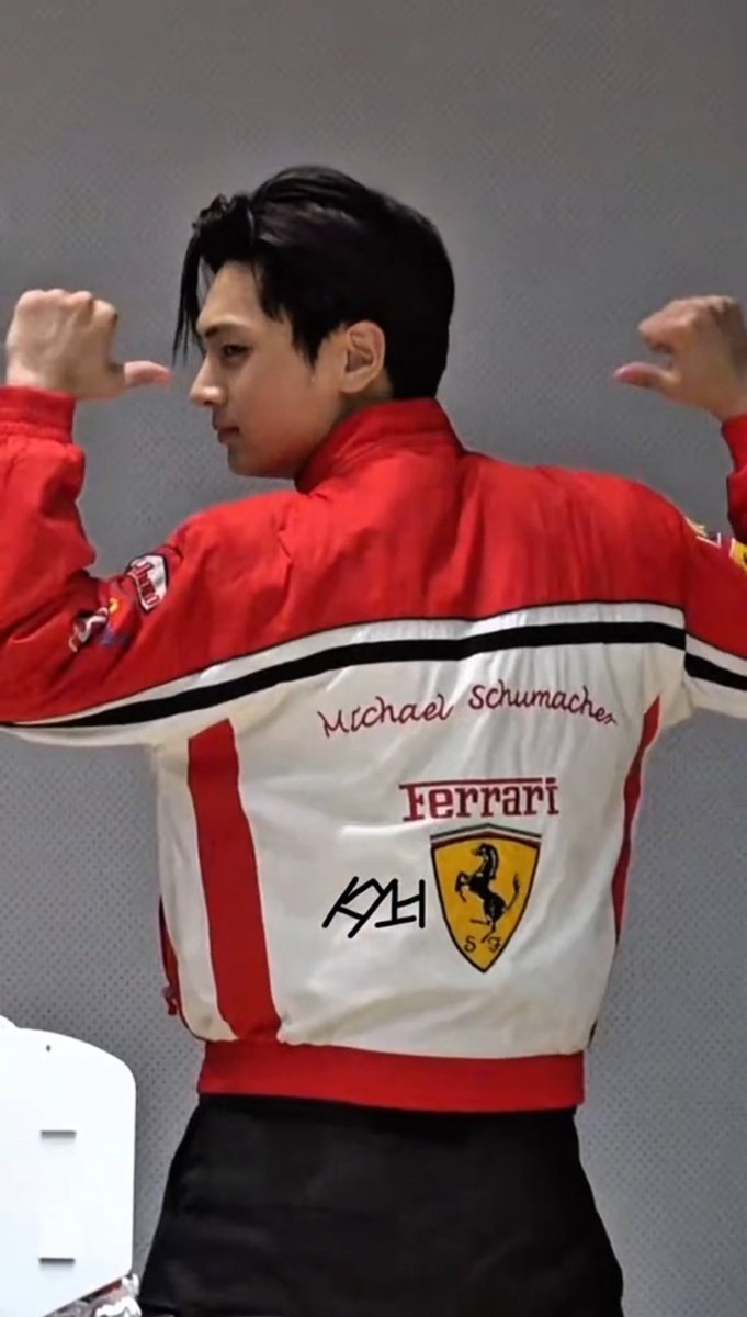 J4YFlLM's tweet photo. #ForzaFerrari https://t.co/6Gqk1r90mv