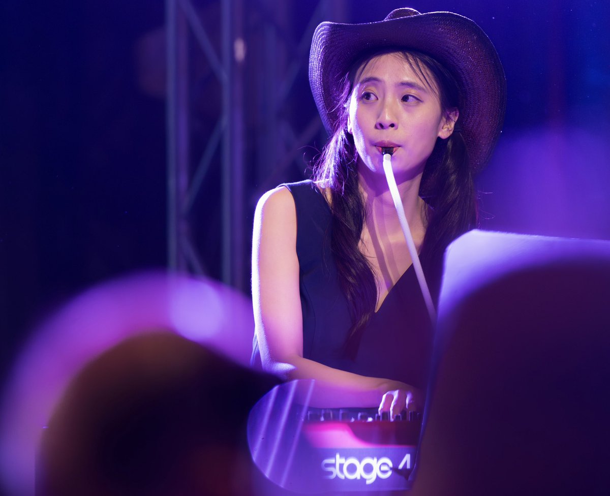 yining_hong's tweet image. #CVPR2025 @CVPR Hope y’all enjoy the house band performance last night! See you next year in Denver!🤘🏼