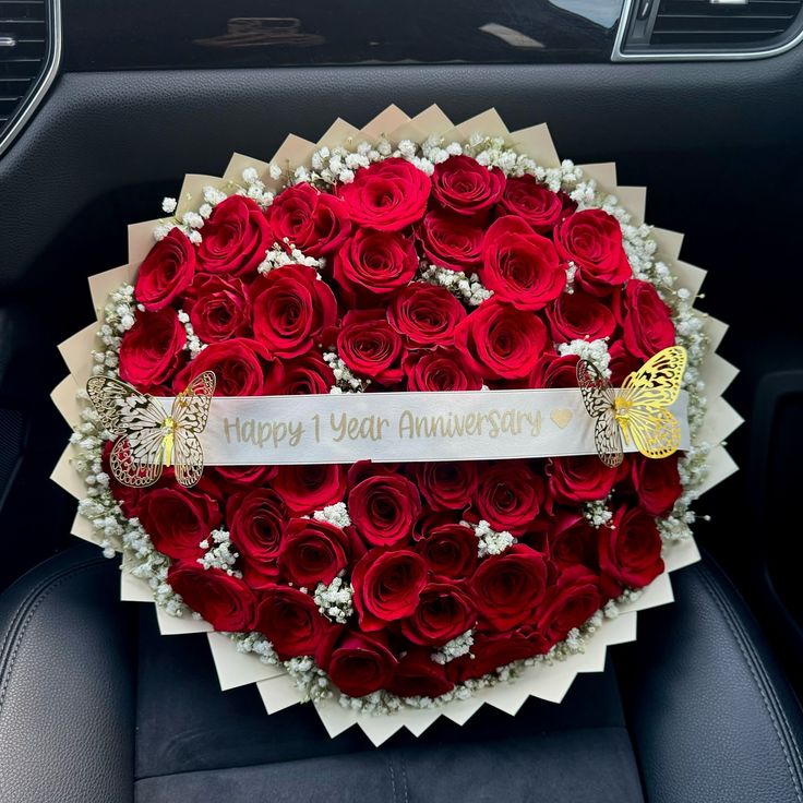 happy 1st wedding anniversary, serenity. i love you today, and every day after. ❤️