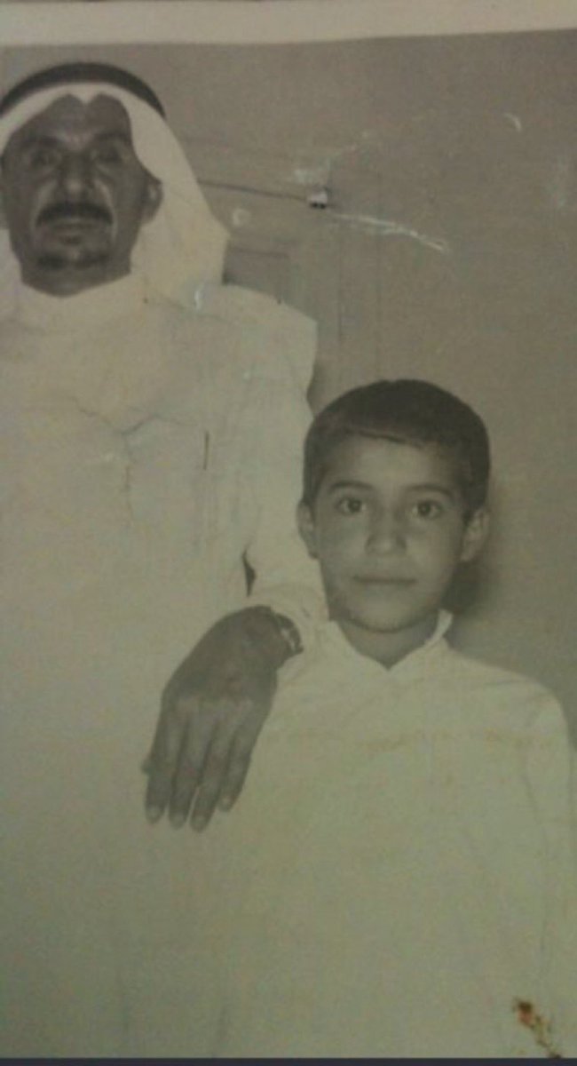 BaderovAlFayez's tweet photo. #يوم_الاب_العالمي
رحم الله والدي (ابو محمد) واسكنه فسيح جناته ورحم الله كل الآباء المتوفين وأطال في عمر الأحياء منهم بالصحة والعافية،، https://t.co/NEi3vCYhHa