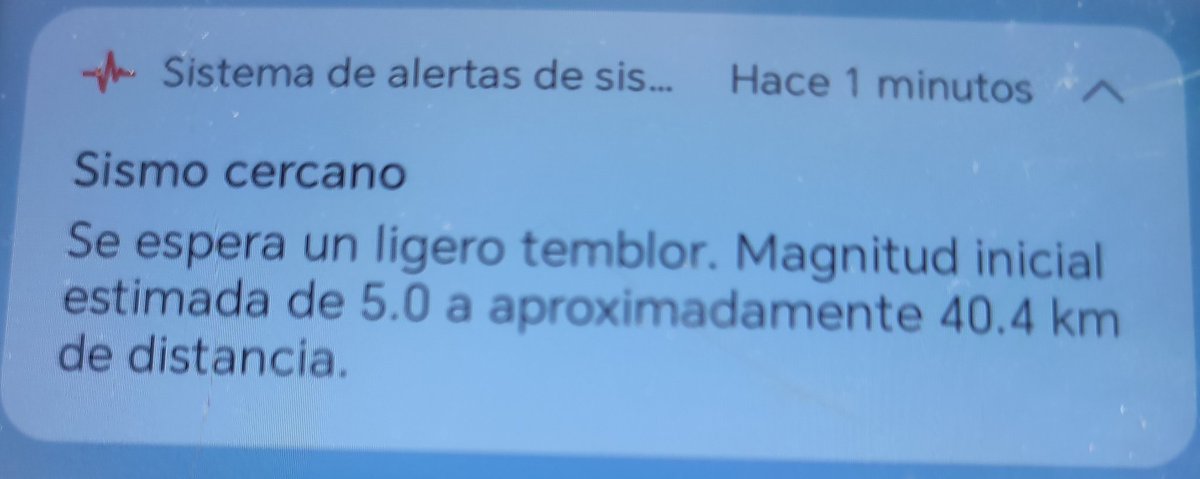 #temblor 5 segundos antes avisas y todavía tienes con... de decir que será ligero. ¡Casi se cae mi casa! #igp #senamhi