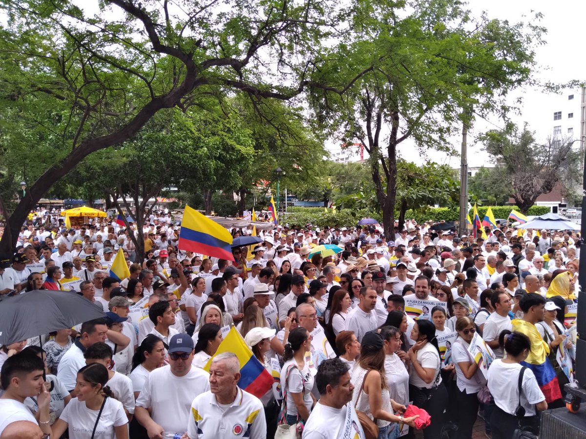 Pedro_Leyva's tweet photo. Desde Cúcuta #FuerzaMiguelUribe https://t.co/lTXadj8q0b