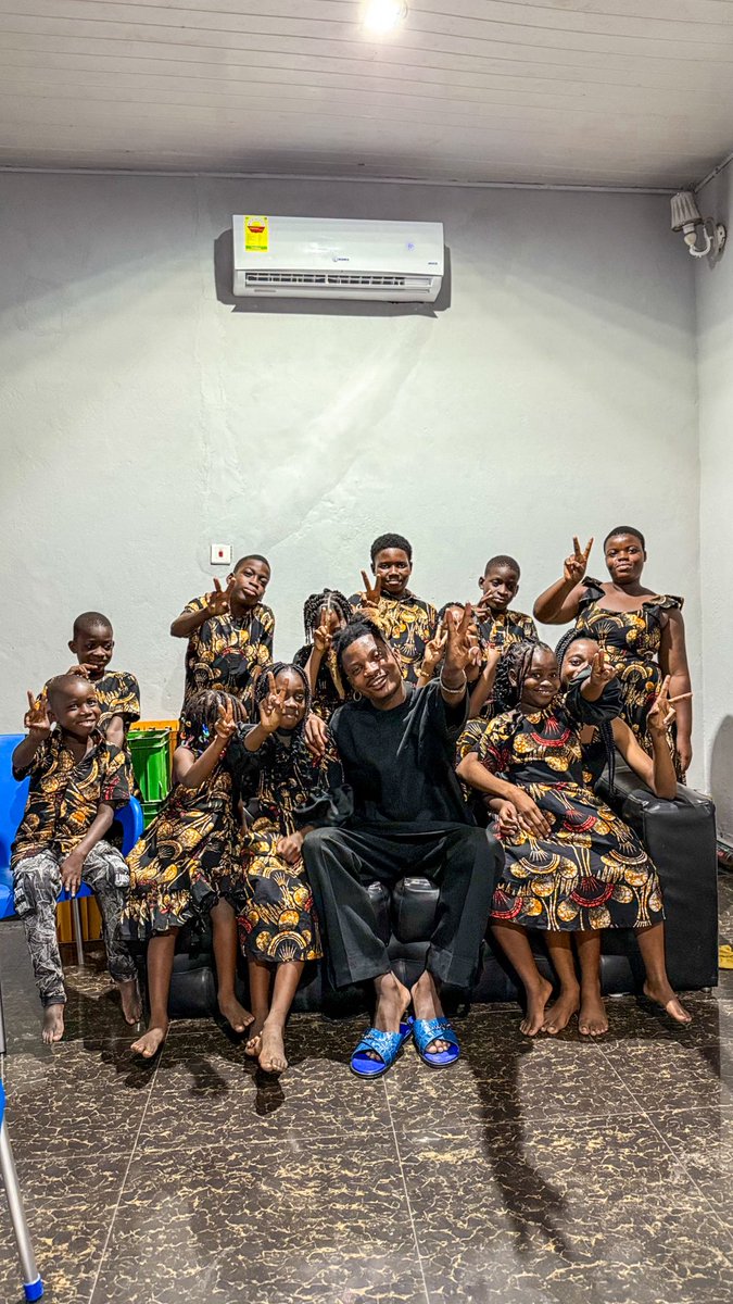 Happy Father’s Day to me and all the responsible fathers out there! We love you!🎉🐅🌊 #whatisthat