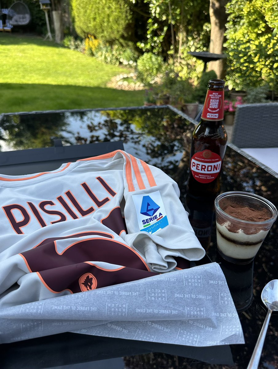 Top marks to the kids this Fathers Day

Roma Shirt, Peroni, Tiramisu (and a great day together)