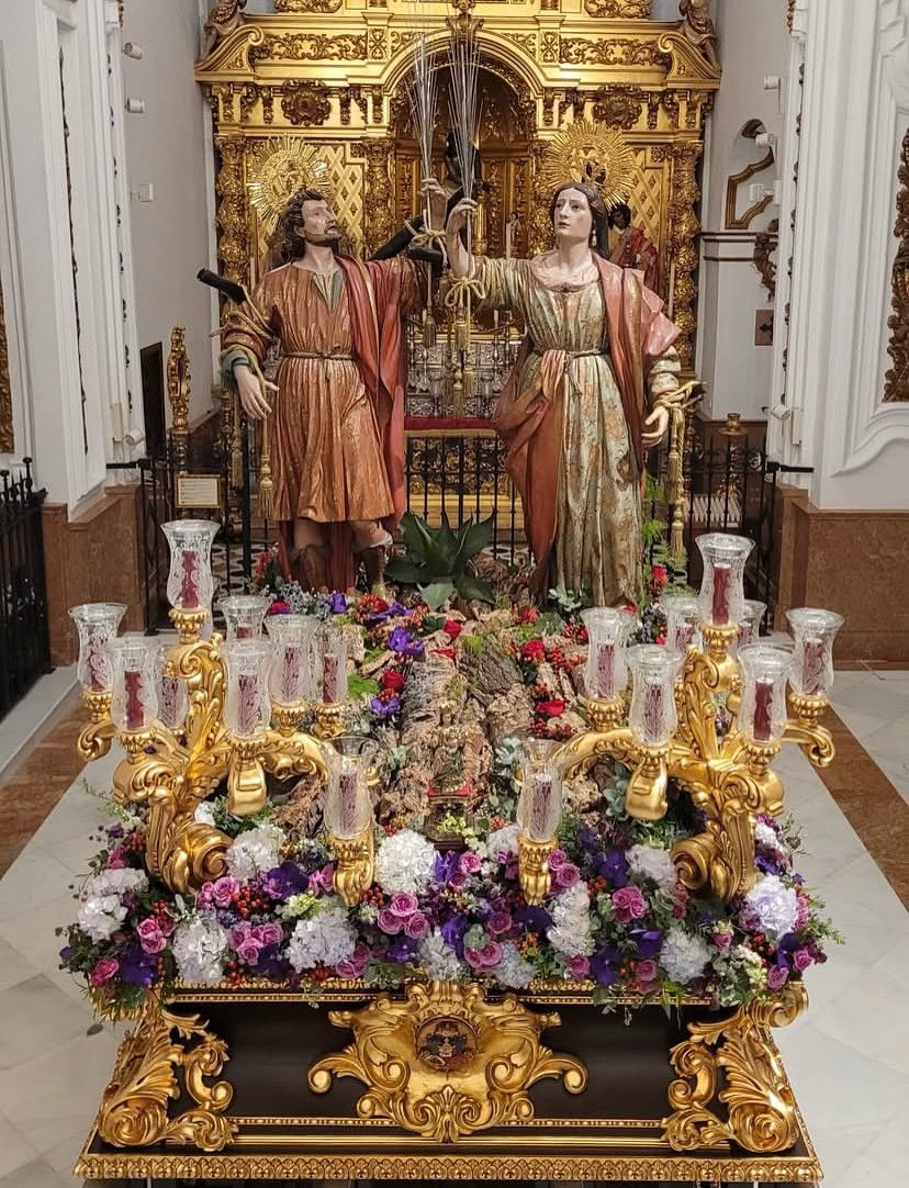 En el día de hoy deseamos a nuestros hermanos (<a href="/patronosmalaga/">Patronos de Málaga</a>), que tengan una muy buena y fructífera Salida Procesional por las calles de nuestra Capital.

#CofradiasMLG 
#VisperasMLG 
#lagrimasdelcarmen 
#azucenadehuelin 
#Huelin 
#jardindelaabadia 
#patronosmalaga