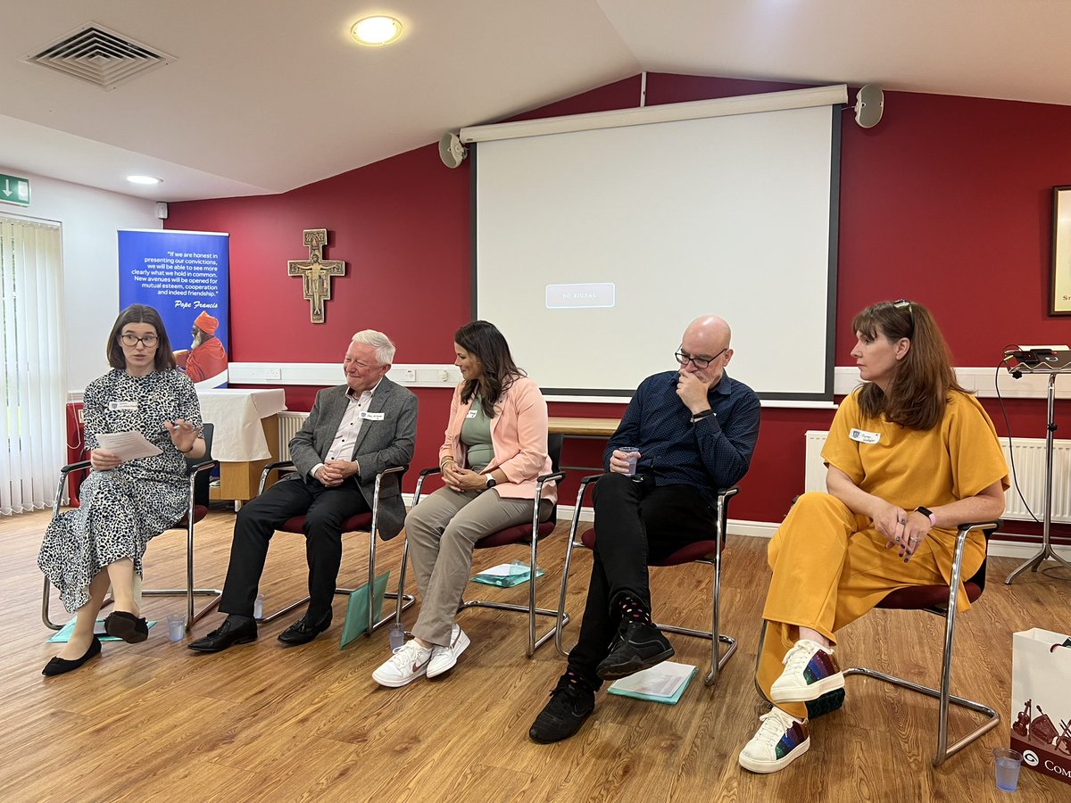 Comhaltas In Britain (@ccebritain) on Twitter photo <a href="/irlscotland/">Ireland CG Edinburgh</a> Vice Consul General chairing a panel discussion at todayās #Ideas forum in Coatbridge. Our Cathaiorleach Theresa C Gallagher representing Comhaltas in Britain <a href="/irlscotland/">Ireland CG Edinburgh</a> Vice Consul General chairing a panel discussion at todayās #Ideas forum in Coatbridge. Our Cathaiorleach Theresa C Gallagher representing Comhaltas in Britain